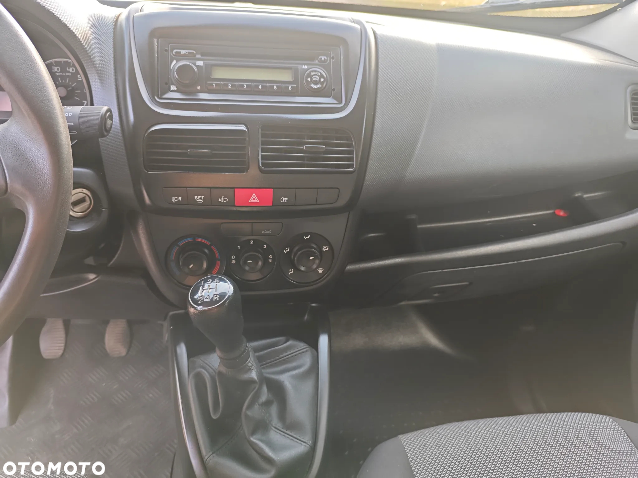 Fiat DOBLO MAXI - 14