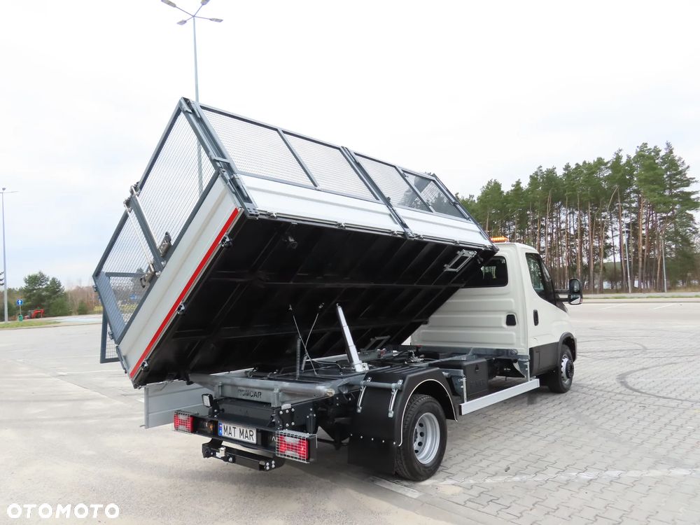Iveco DAILY 70C16 Wywrotka Siatkowa Kiper Wywrot x 3 Strony 4.20 CM Długi 8 E.Palet Renomowanej Firmy ROMCAR Rozstaw Osi 4100 mm HAK 3500 Kg 40 Tys Km Przeb. Stan Auta JAK NOWY - 18