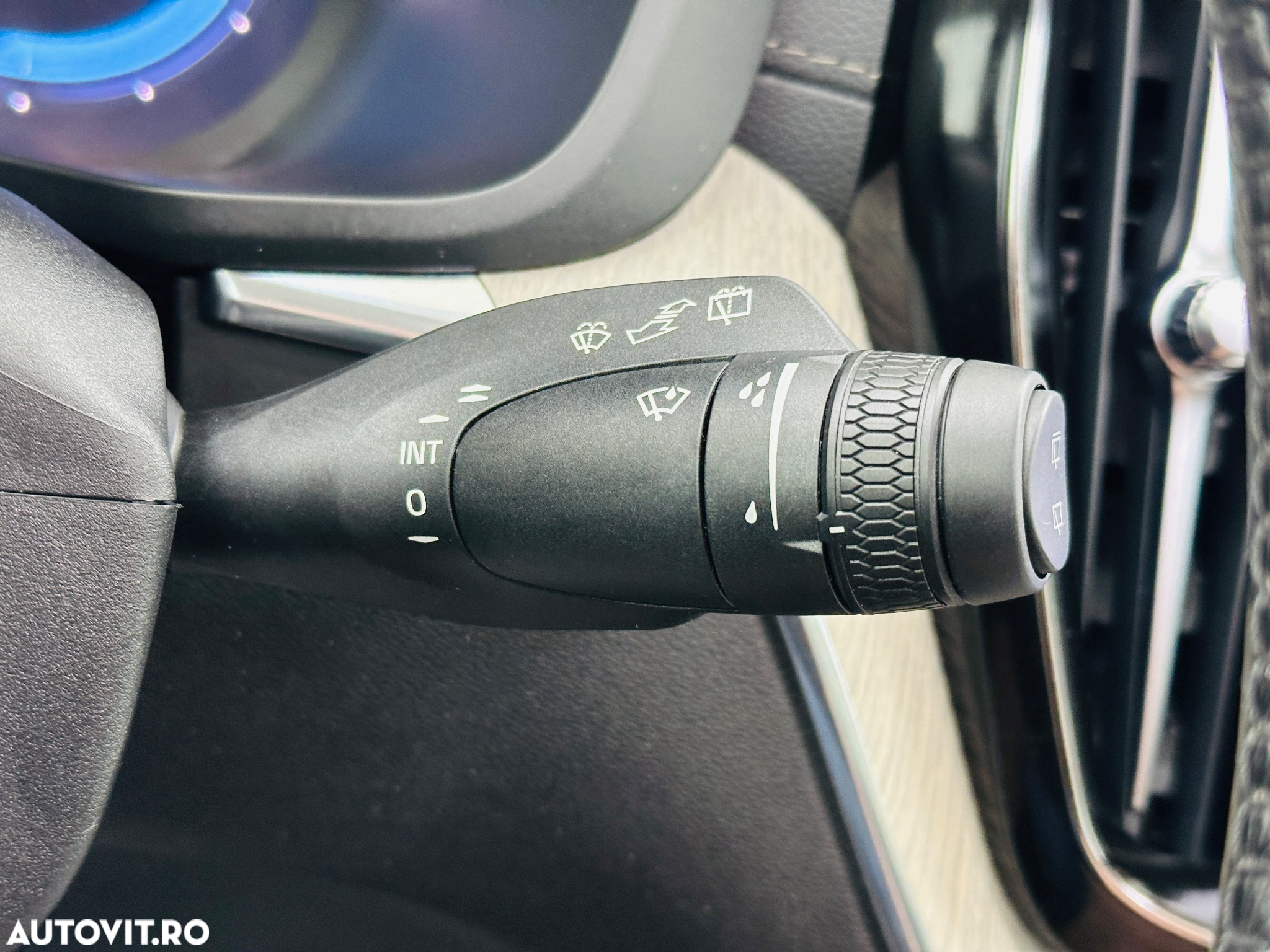 Volvo XC 60 - 36