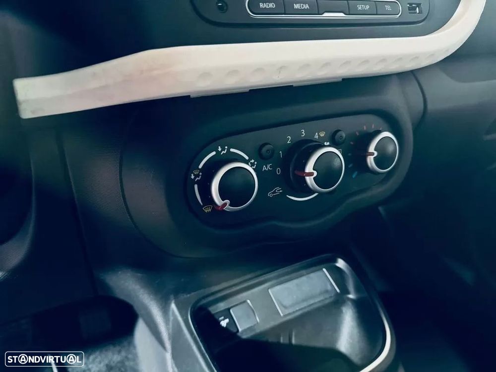 Renault Twingo - 14