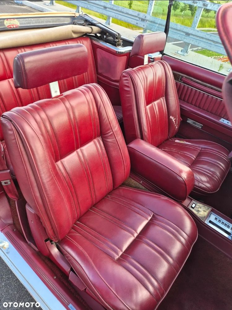 Chrysler Le Baron - 10