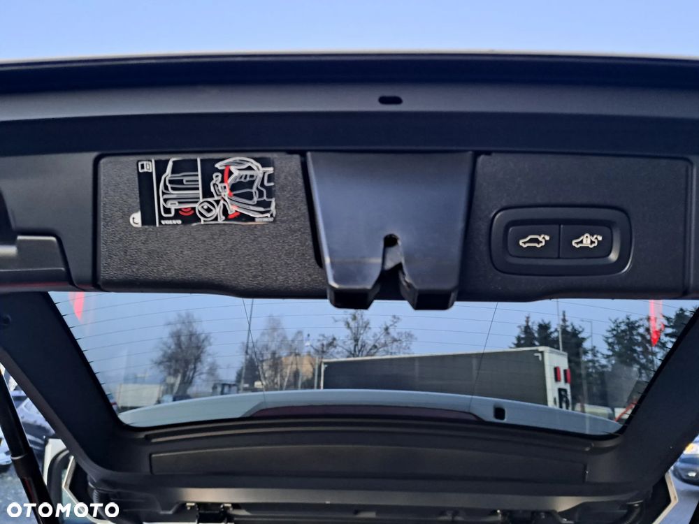 Volvo XC 60 ver-t6-awd-geartronic-momentum - 27