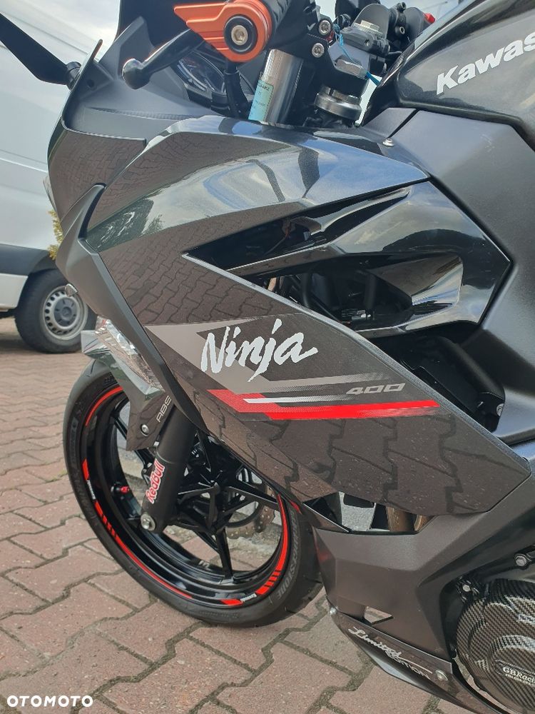 Kawasaki Ninja 400 - 36