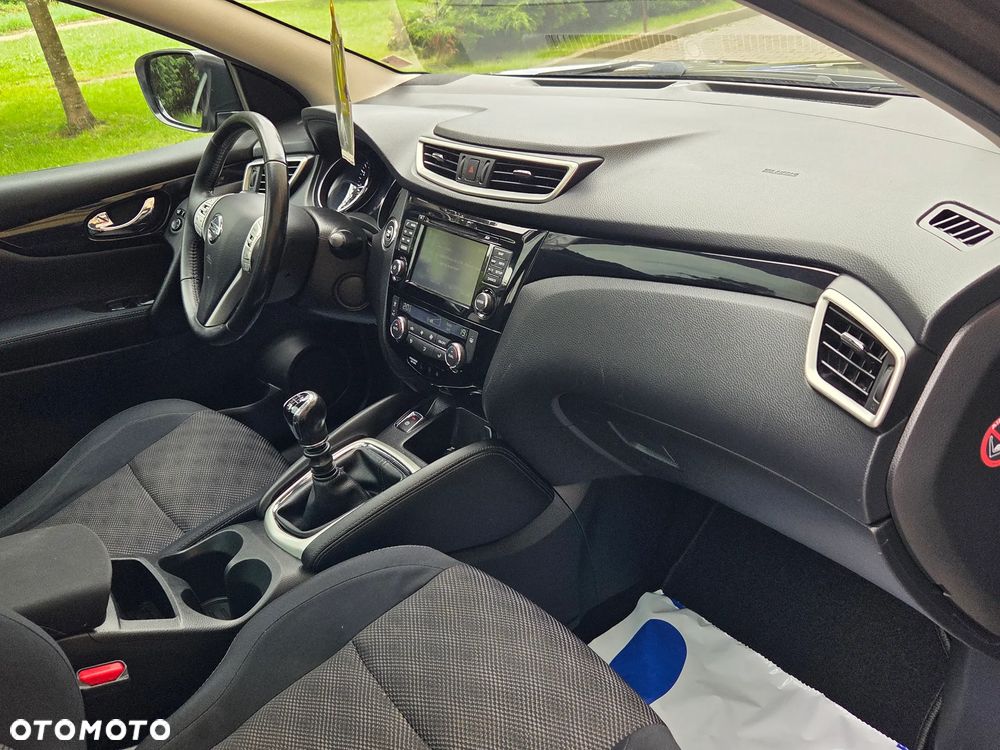 Nissan Qashqai 1.6 DIG-T 360 - 30