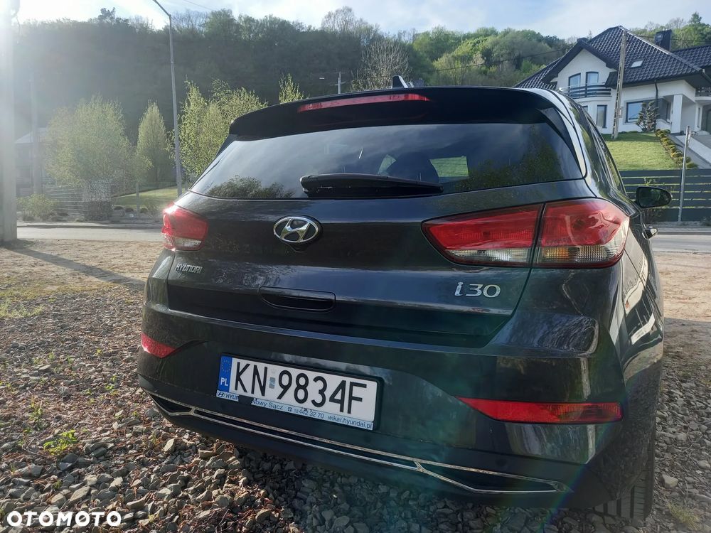 Hyundai i30 1.5 T-GDI 48V Comfort DCT - 3