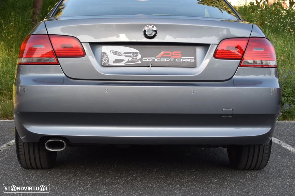 BMW 320 d Coupe Auto - 25