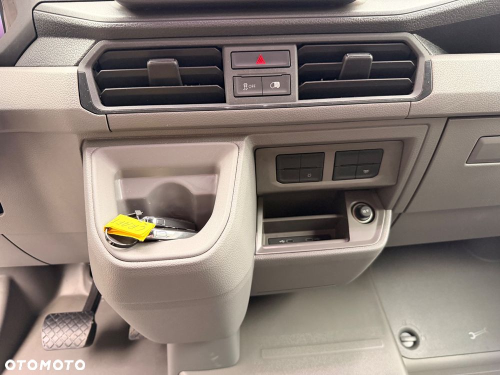 Volkswagen Crafter - 16