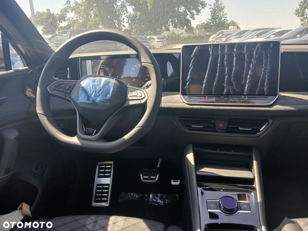 Volkswagen Tiguan - 9