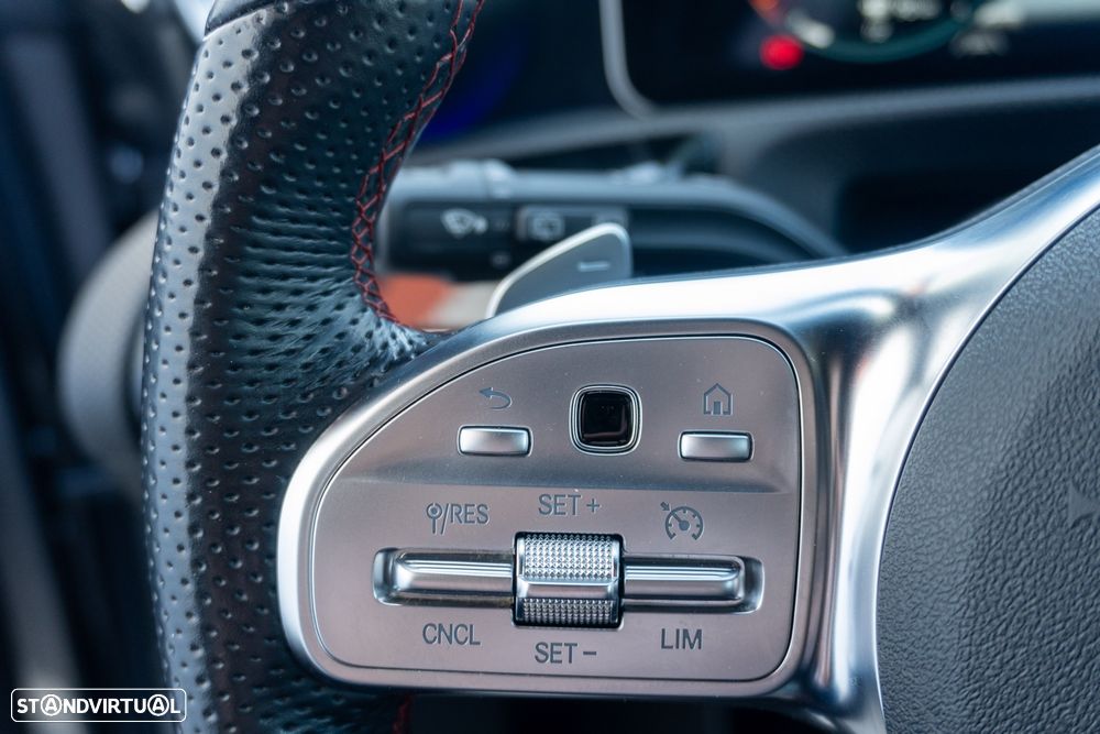 Mercedes-Benz CLA 180 7G-DCT AMG Line - 22