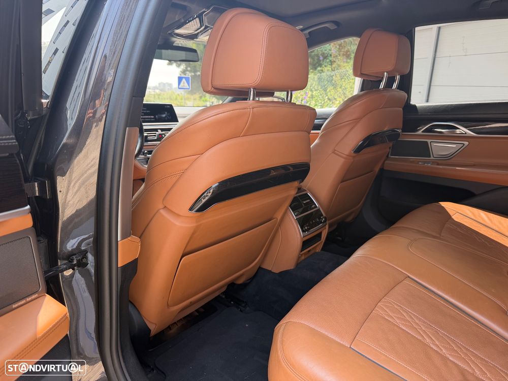 BMW 740 iH Active Hybrid - 10
