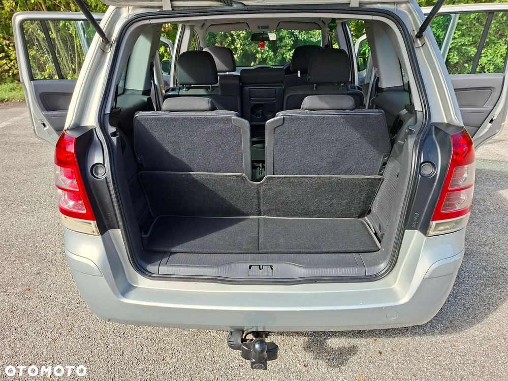 Opel Zafira 1.7 CDTI ecoFLEX Family - 23