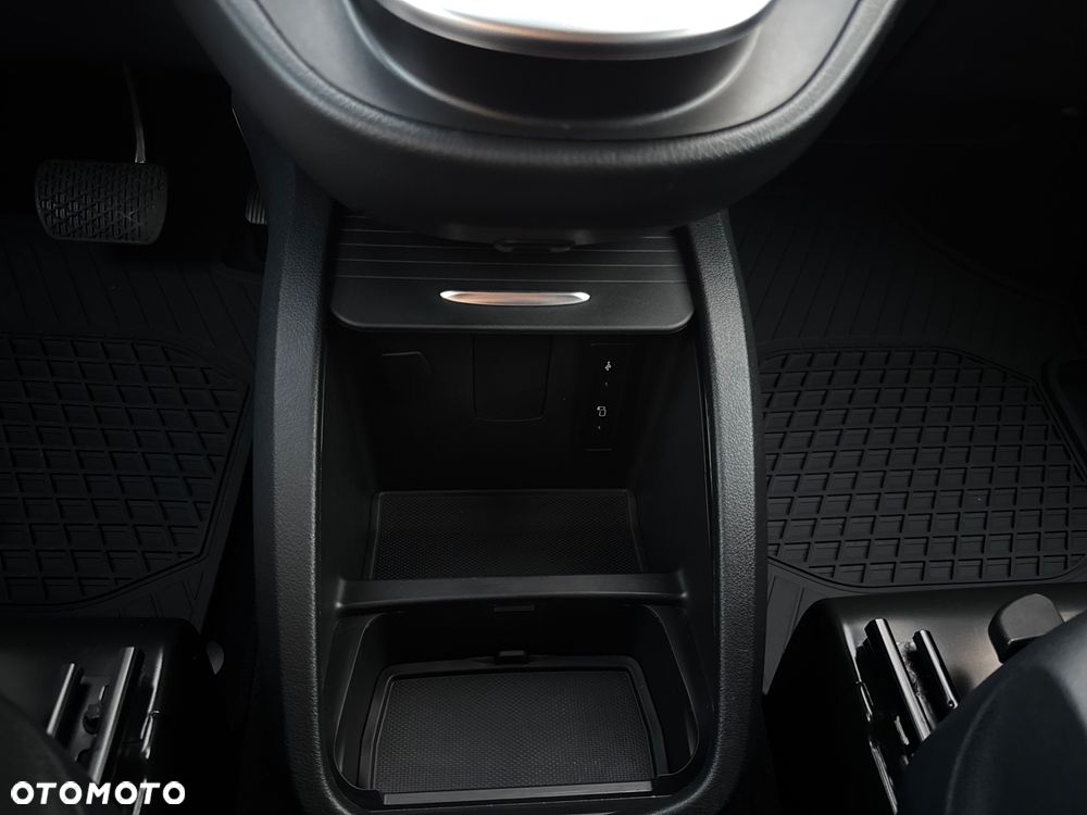 Mercedes-Benz Klasa V 300 d Avantgarde 9G-Tronic (d³ugi) - 17