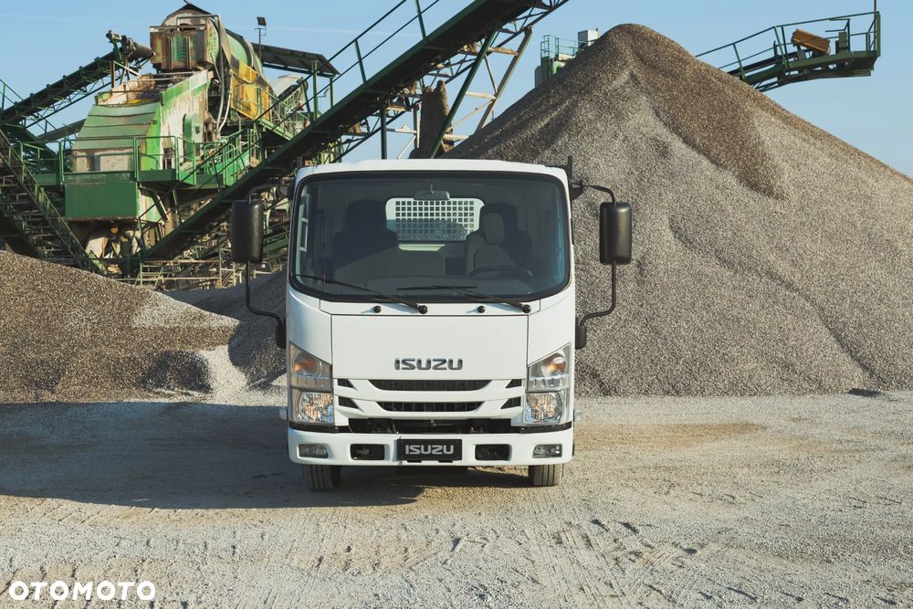 Isuzu M27 3.0 - 3