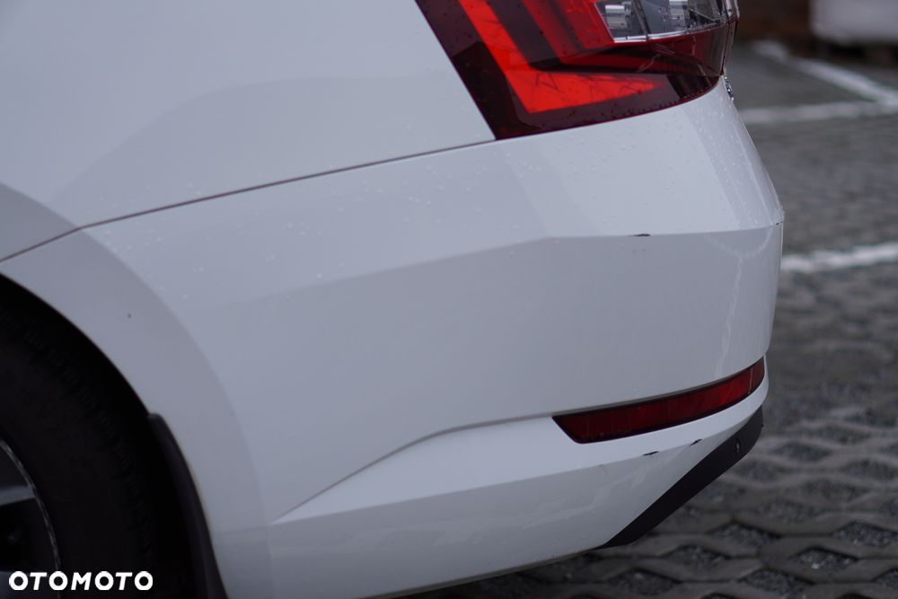 Skoda Superb 1.8 TSI L&K - 9