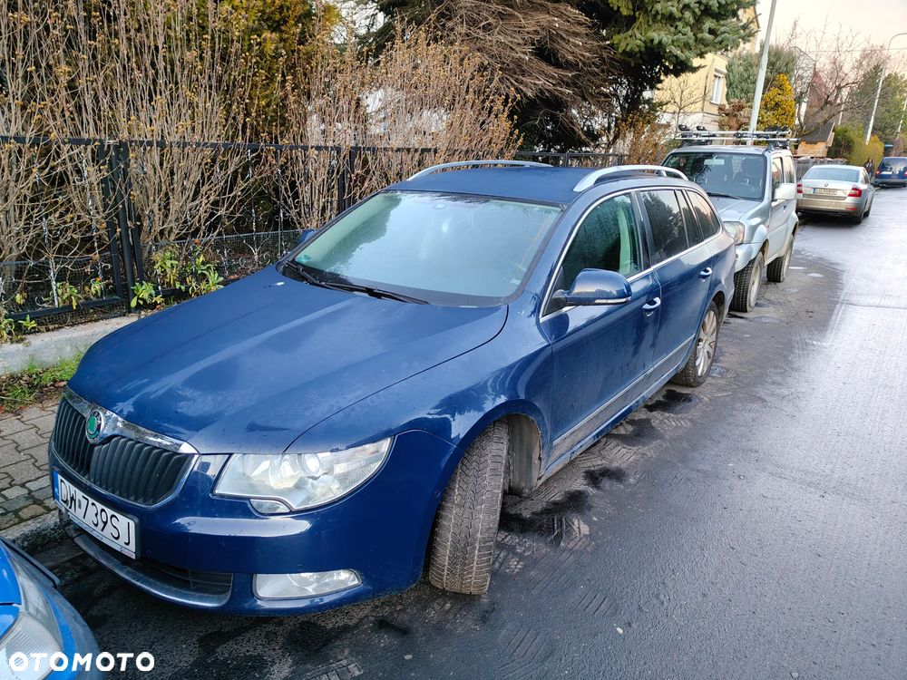 Skoda Superb 2.0 TDI 4x4 Elegance - 5