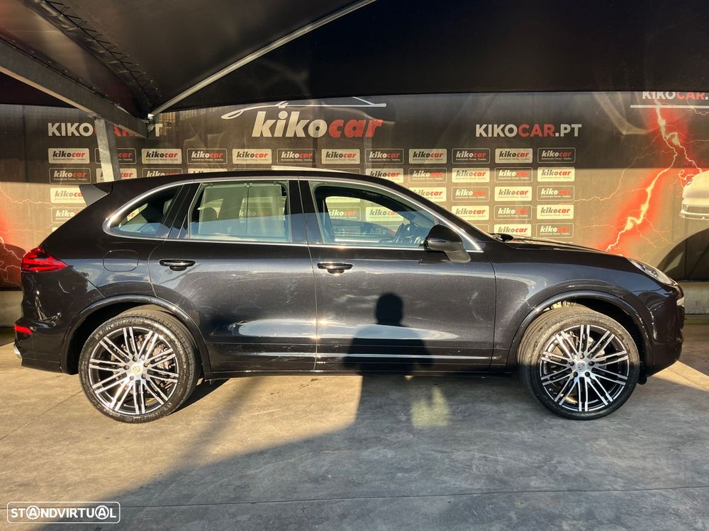 Porsche Cayenne Standard - 11