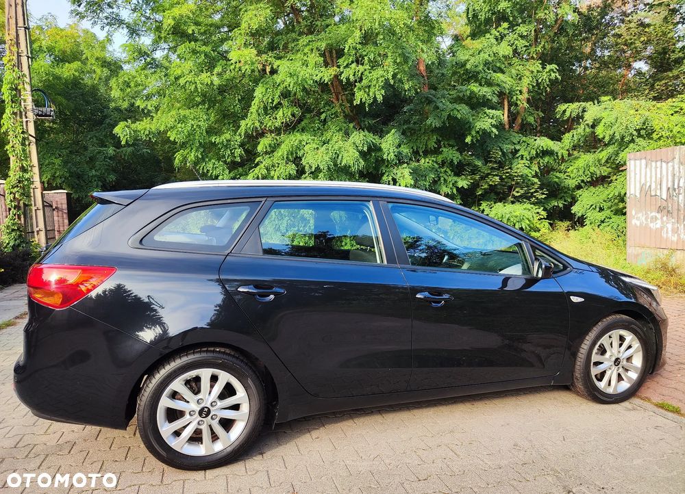Kia Ceed 1.6 GDI L Business Line - 3