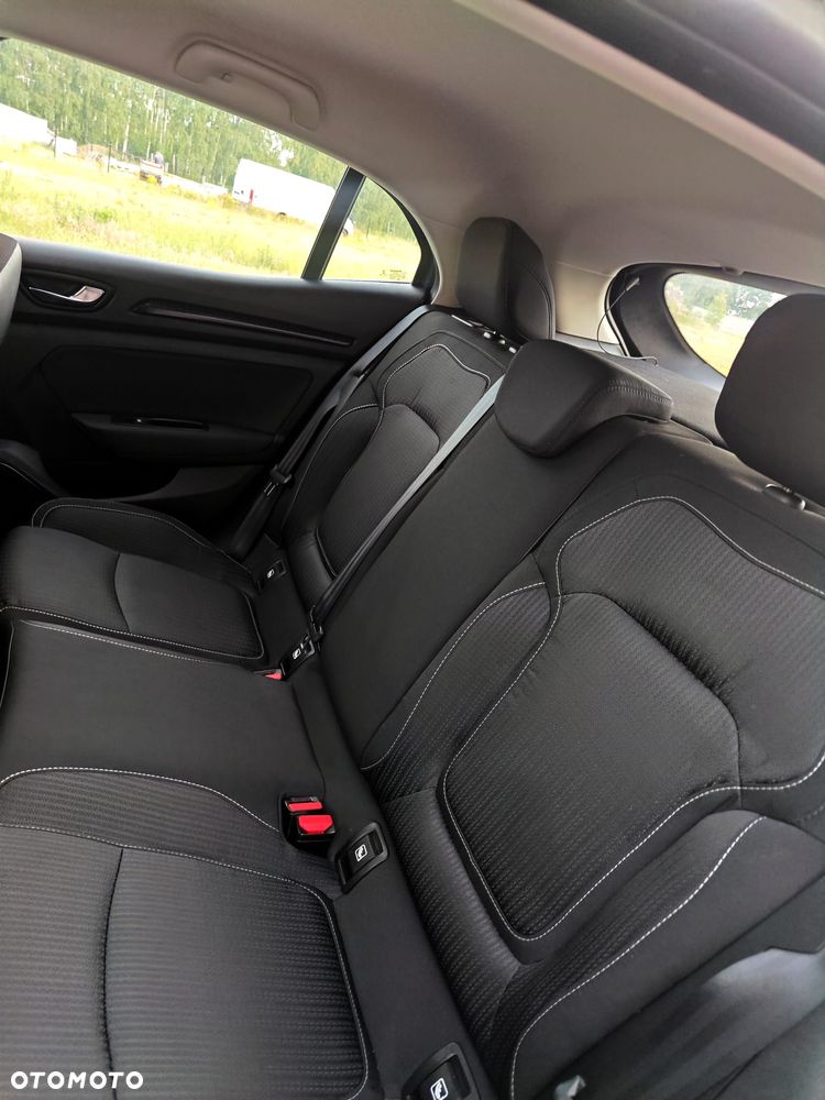 Renault Megane ENERGY TCe 100 INTENS - 19