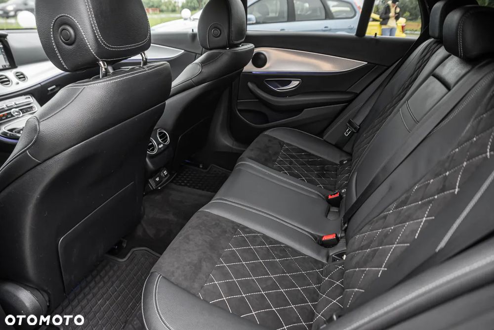 Mercedes-Benz Klasa E 220 d 4Matic All-Terrain 9G-TRONIC Exclusive - 29