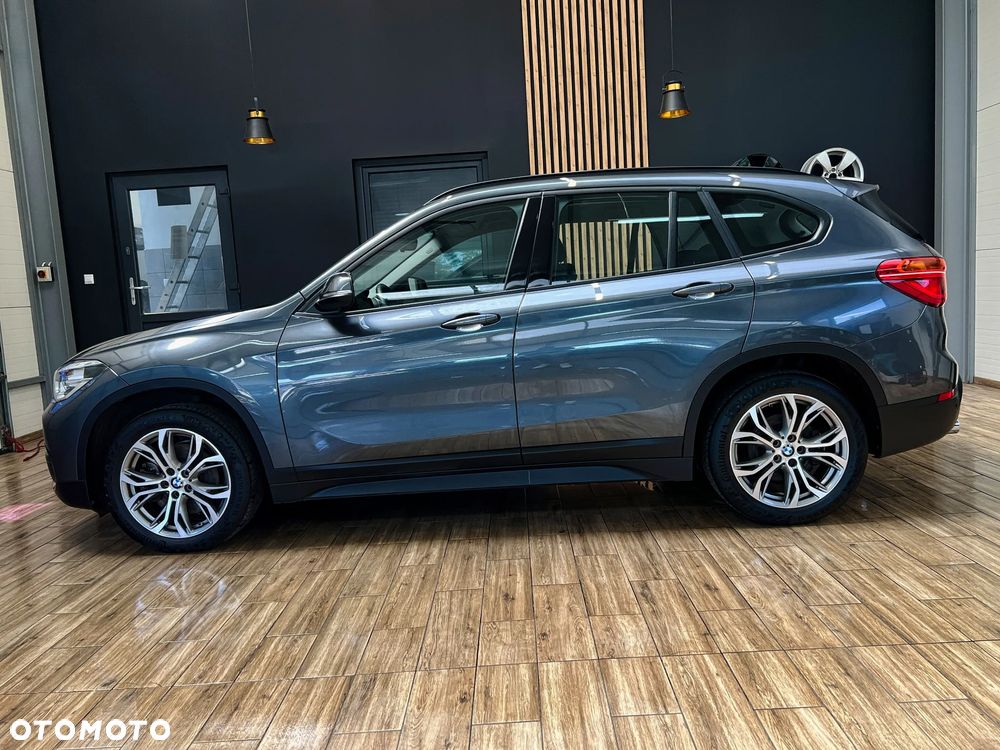 BMW X1 sDrive20d - 12