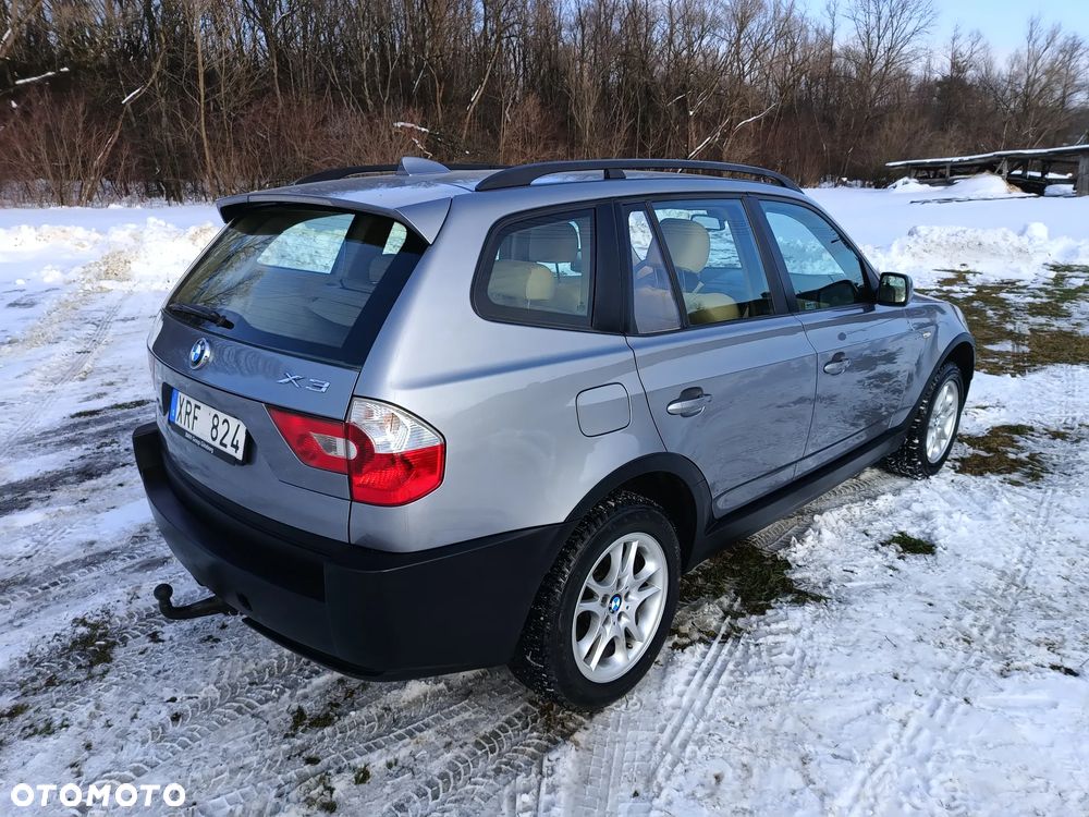 BMW X3 2.0i - 10