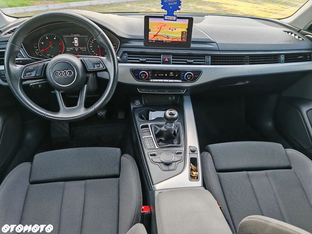Audi A4 Avant 2.0 TDI - 13