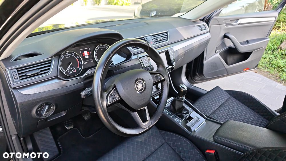 Skoda Superb 1.8 TSI Style - 11