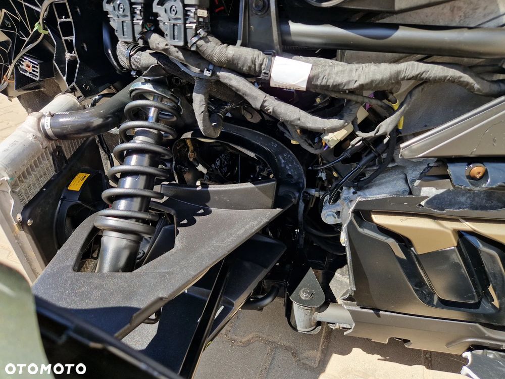 Can-Am Spyder - 13