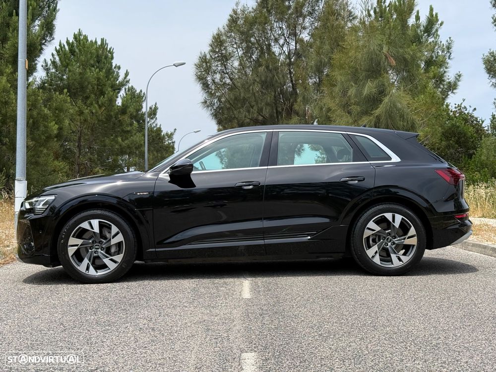 Audi e-tron 50 quattro S line - 14