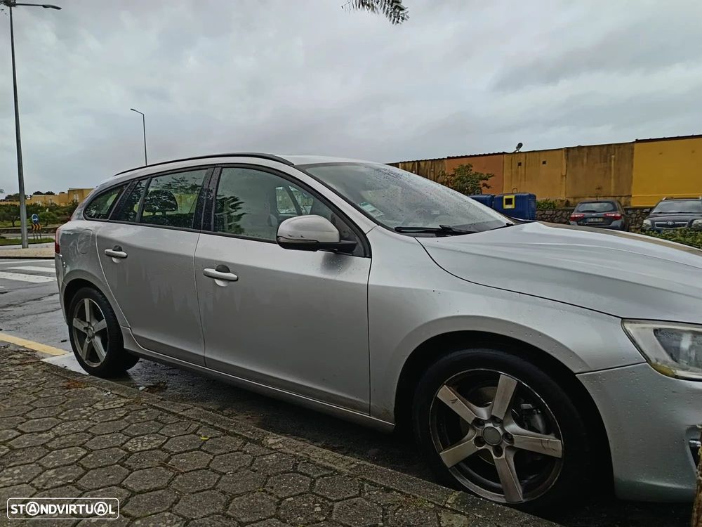 Volvo V60 1.6 D2 Drive Kinetic Start/Stop - 3