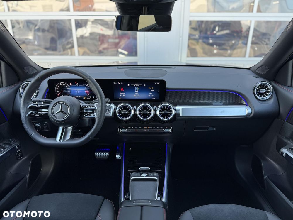 Mercedes-Benz GLB 200 d 4-Matic AMG Line 8G-DCT - 13