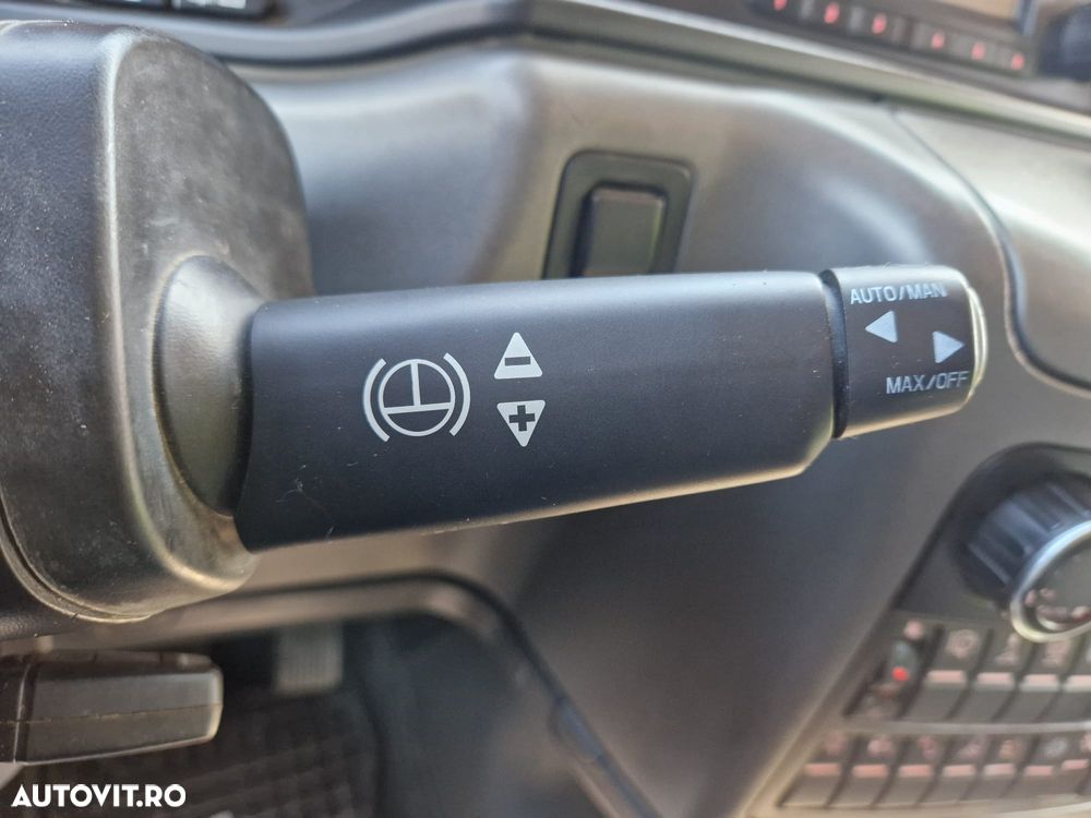 MAN TGX 33.560 AUTOMAT 560 CP BASCULANTA  6x4 - 39