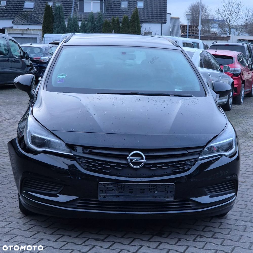 Opel Astra 1.6 CDTI Essentia - 2