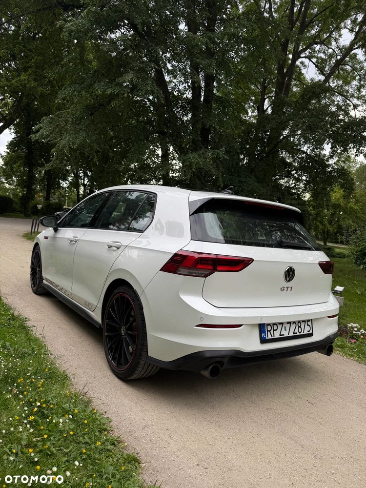 Volkswagen Golf GTI 2.0 TSI OPF Performance - 9