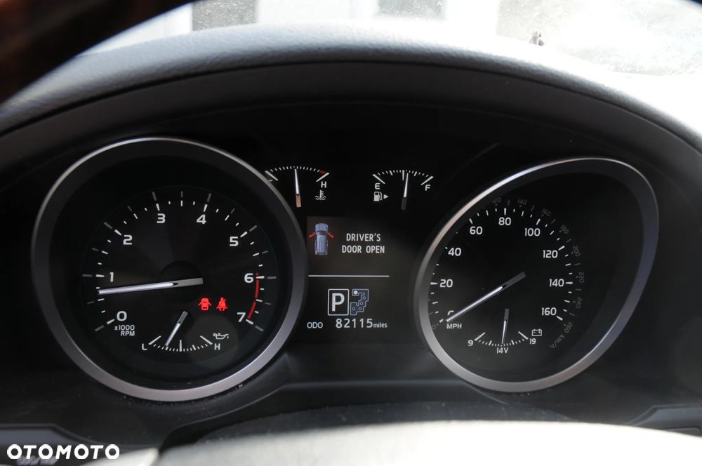 Toyota Land Cruiser - 11