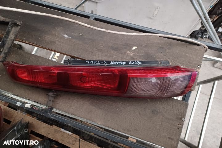 Lampa stop dreapta pe aripa Nissan X-Trail T31 [2007 - 2011] Crossove - 1