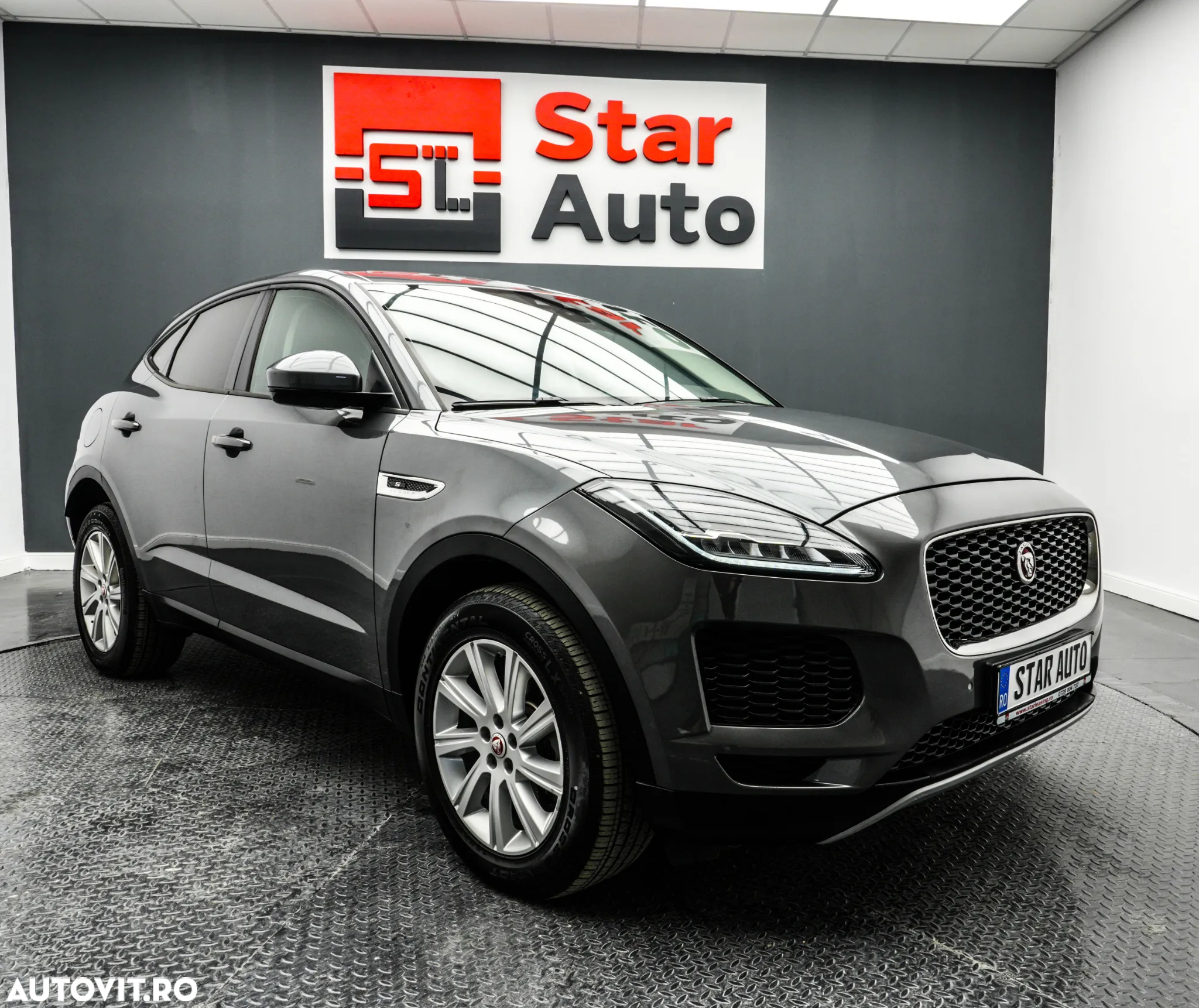 Jaguar E-Pace D150 AWD S - 4