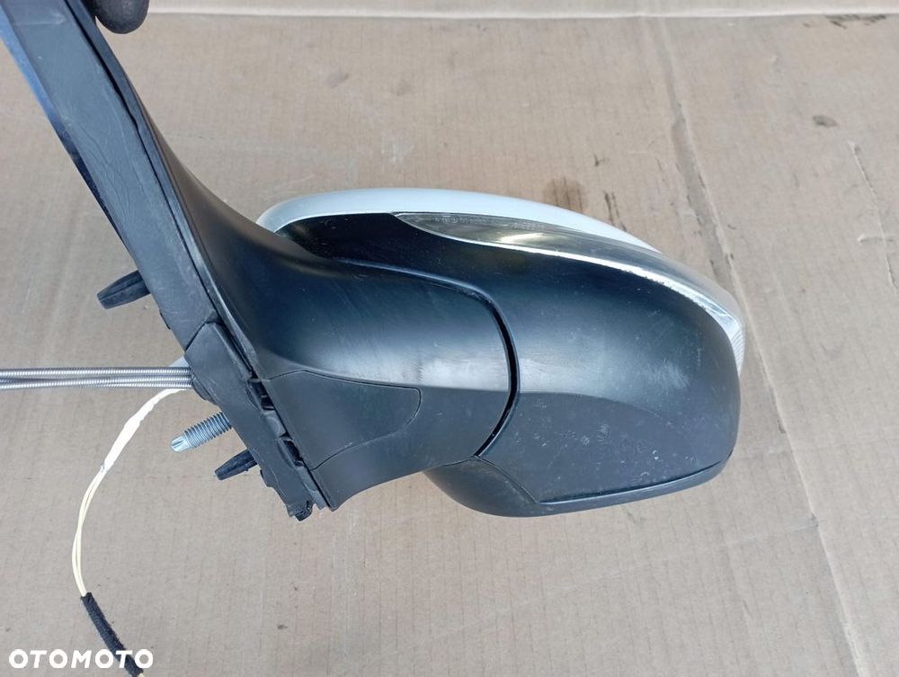 PEUGEOT 208 LIFT LUSTERKO LEWE 2 PIN EUROPA - 3