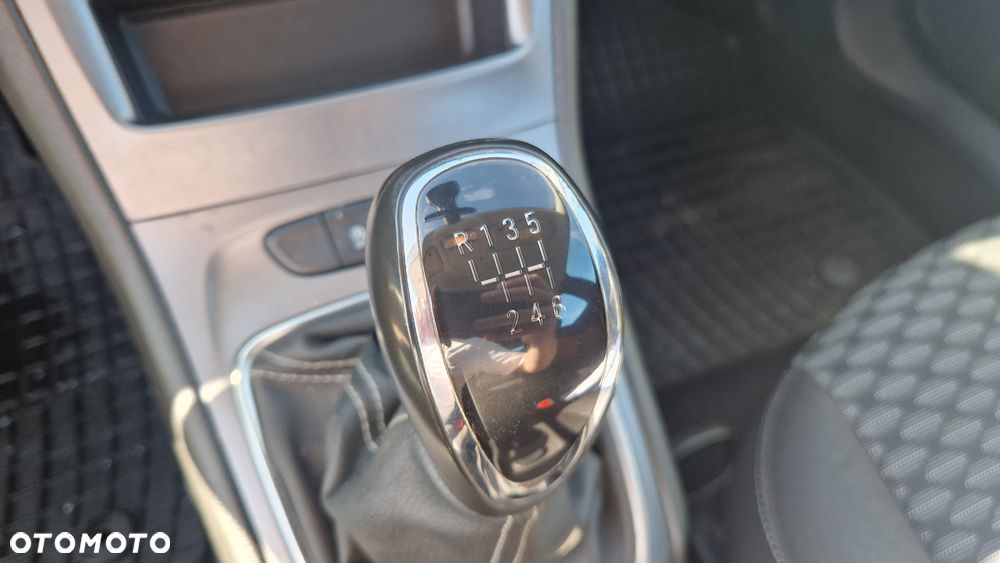 Opel Astra 1.6 CDTI Enjoy S&S - 19