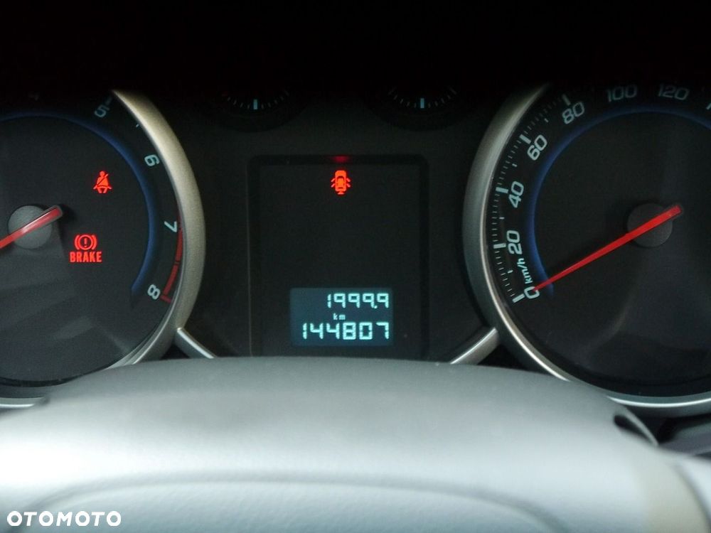 Chevrolet Cruze - 17