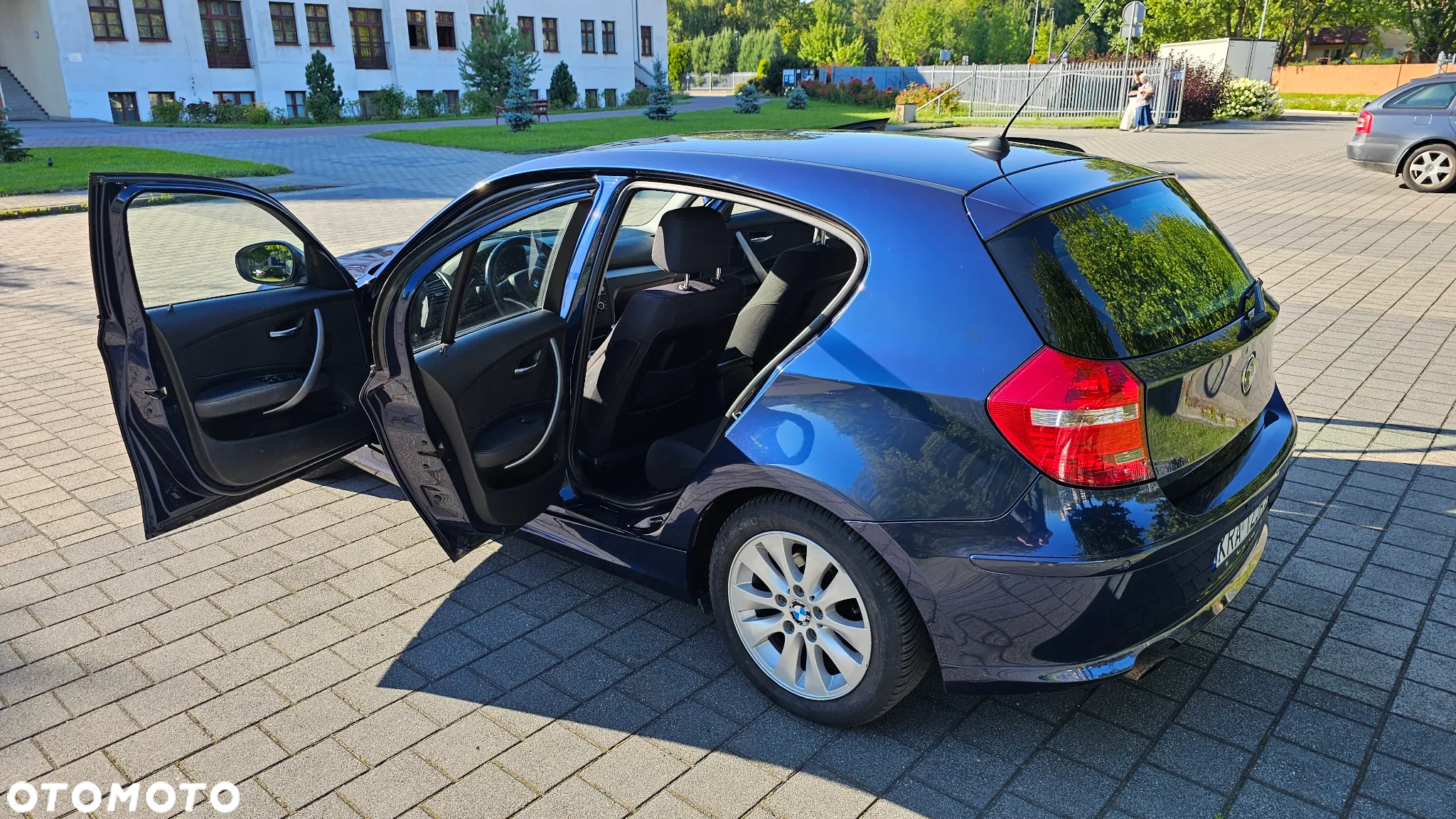 BMW Seria 1 116i - 12