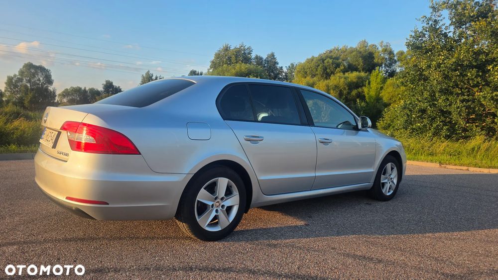 Skoda Superb 1.8 TSI Active DSG - 3