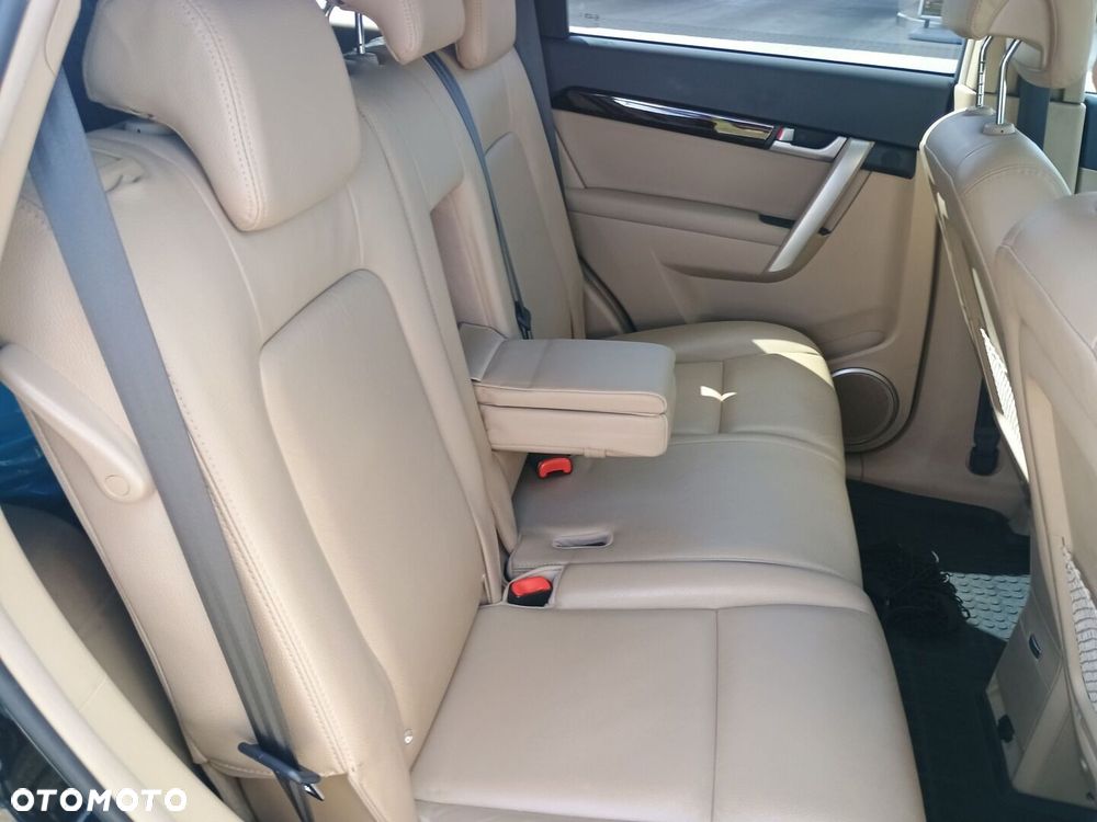 Chevrolet Captiva 2.0 d LT high 5os - 14