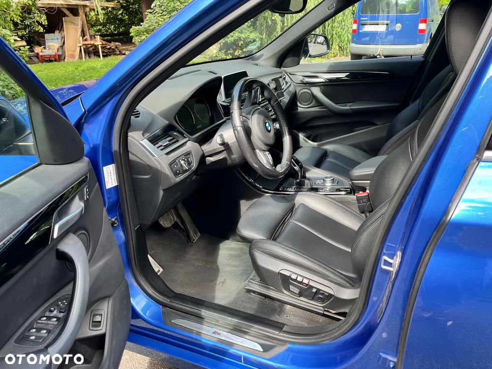 BMW X1 sDrive18i - 11