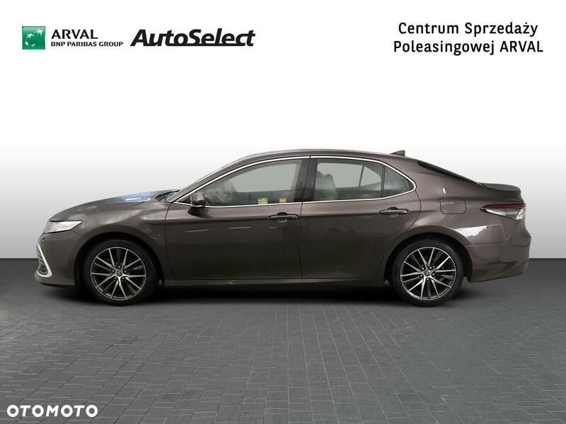 Toyota Camry 2.5 Hybrid Executive CVT - 2
