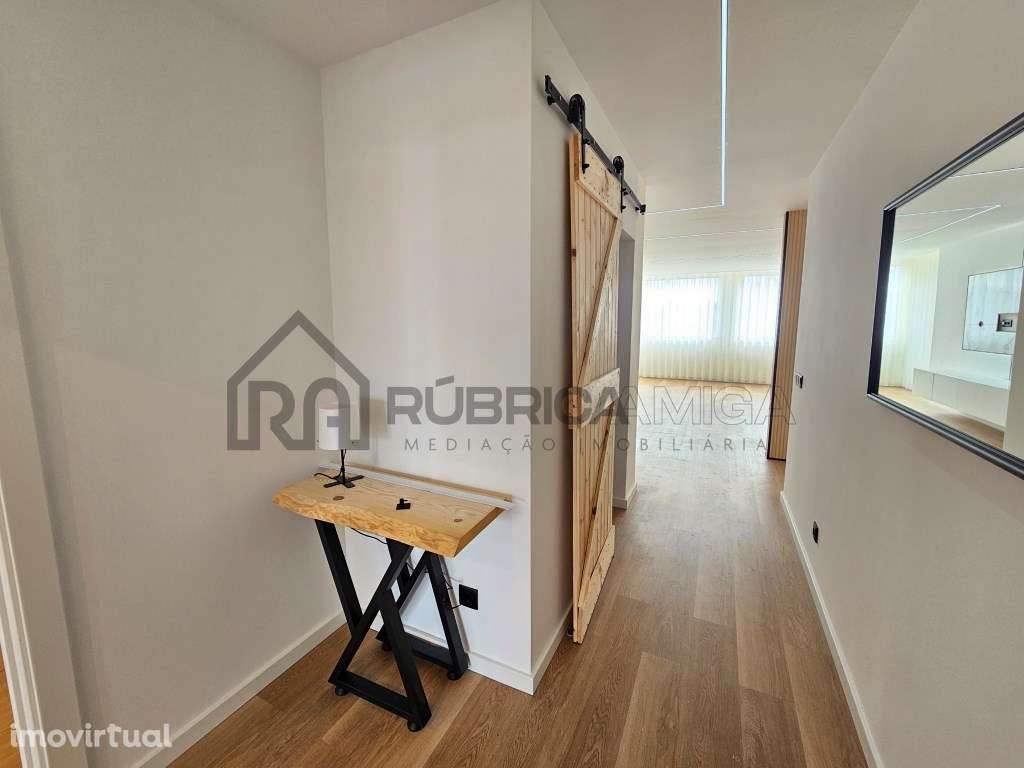 T3 renovado na zona de Betunes em Loulé - Grande imagem: 4/24