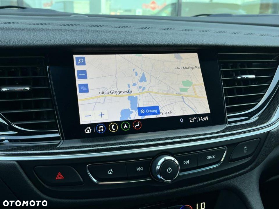 Opel Insignia - 22
