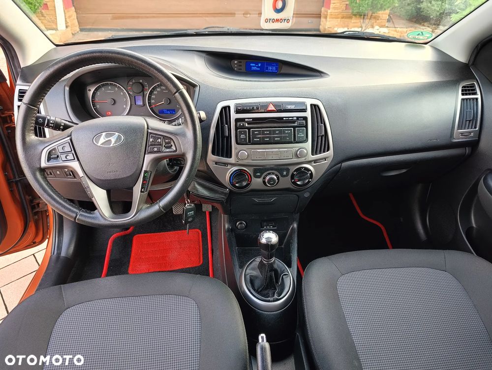 Hyundai i20 1.2 Trend - 31