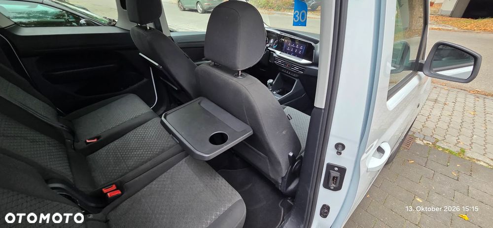 Ford Tourneo Connect - 22