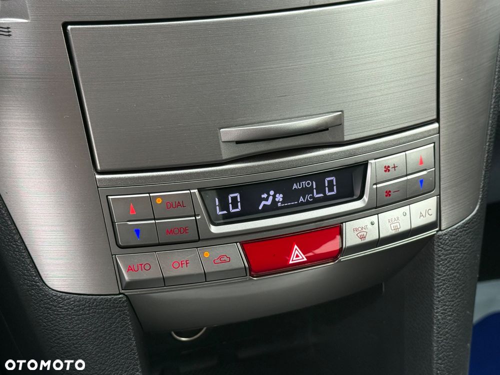 Subaru Legacy 2.5i Lineartronic Comfort - 23